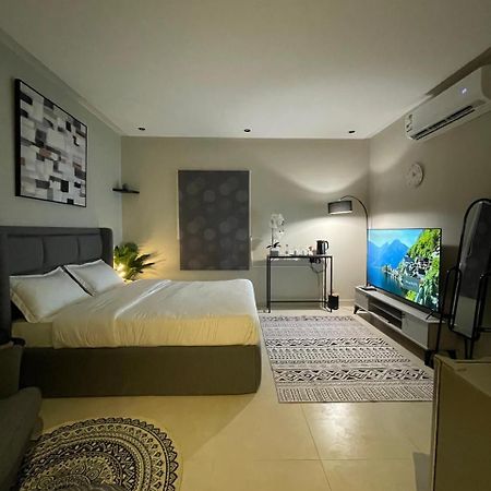 استوديو هادئ وحديث Apartman Rijád Kültér fotó