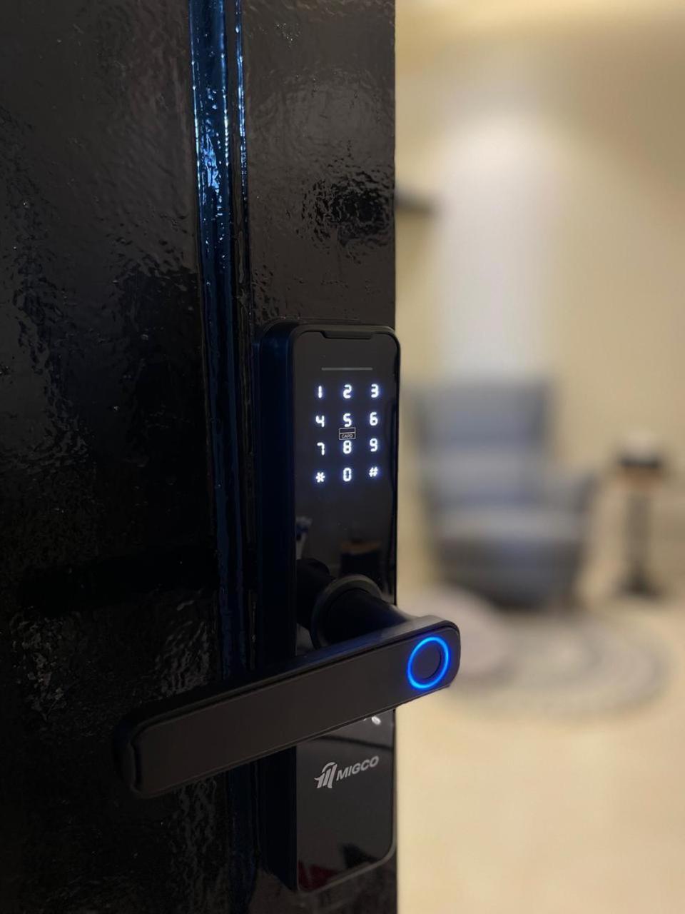 استوديو هادئ وحديث Apartman Rijád Kültér fotó